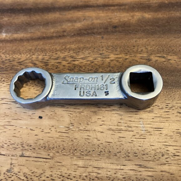 Snap On Tools FRDH161 3/8" Drive 1/2" 12 Point Torque Adaptor - Picture 9 of 10